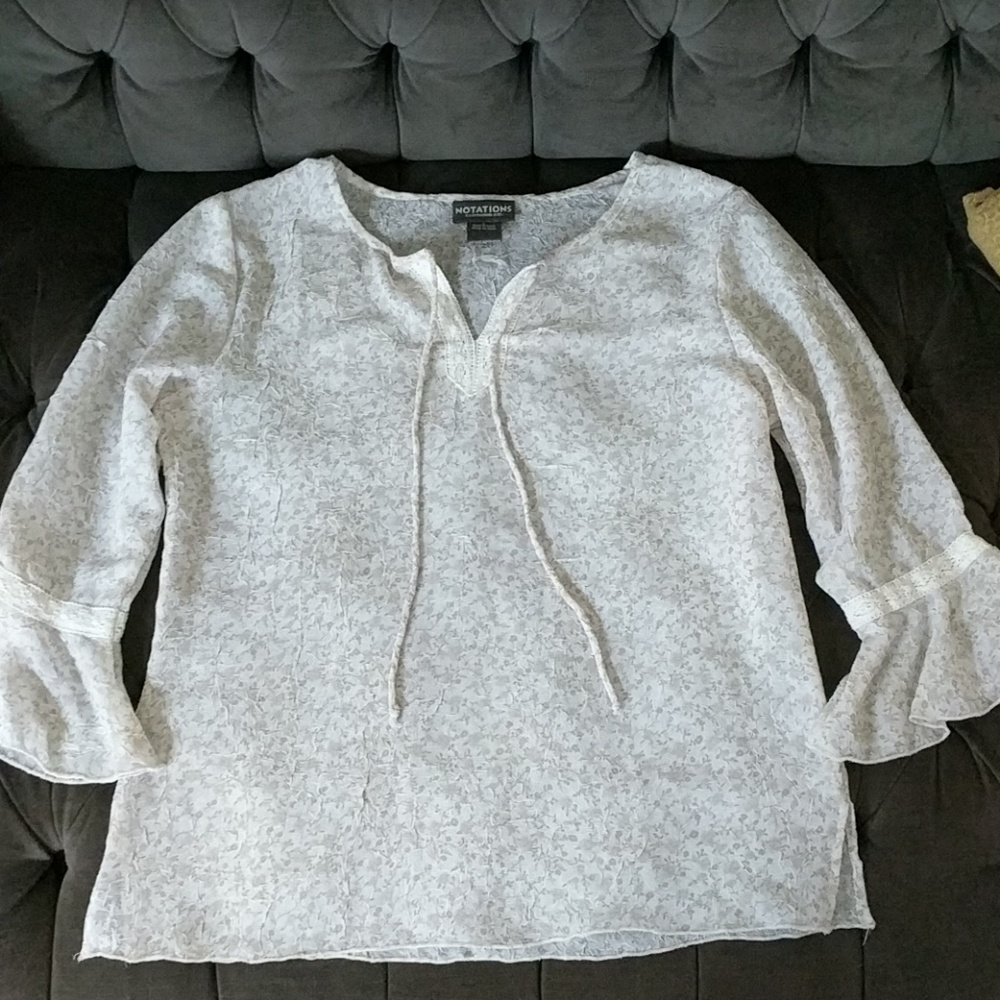 Like new blouse